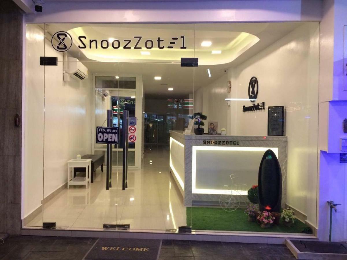 Snoozzotel Паттайя Экстерьер фото