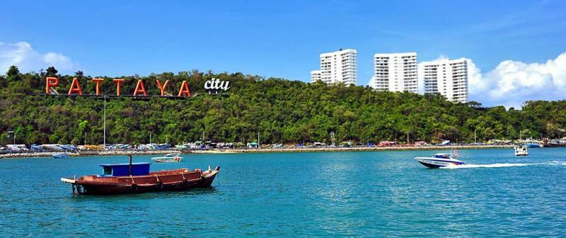 Snoozzotel Паттайя Экстерьер фото